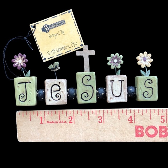 NWT Suzi Skoglund Blossom Bucket Jesus Block Letter Figurine Easter Lent Spring - Picture 3 of 5